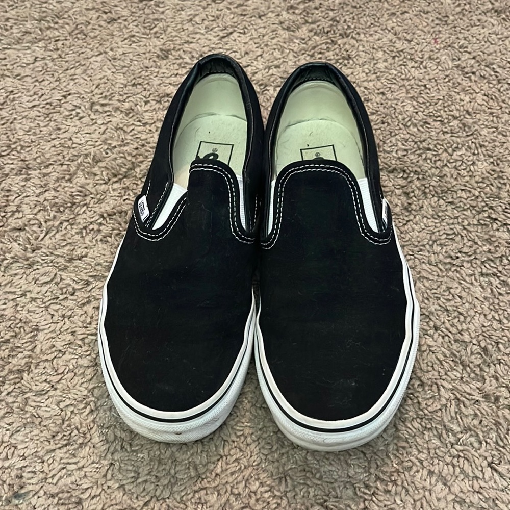 Black Slip-on Vans